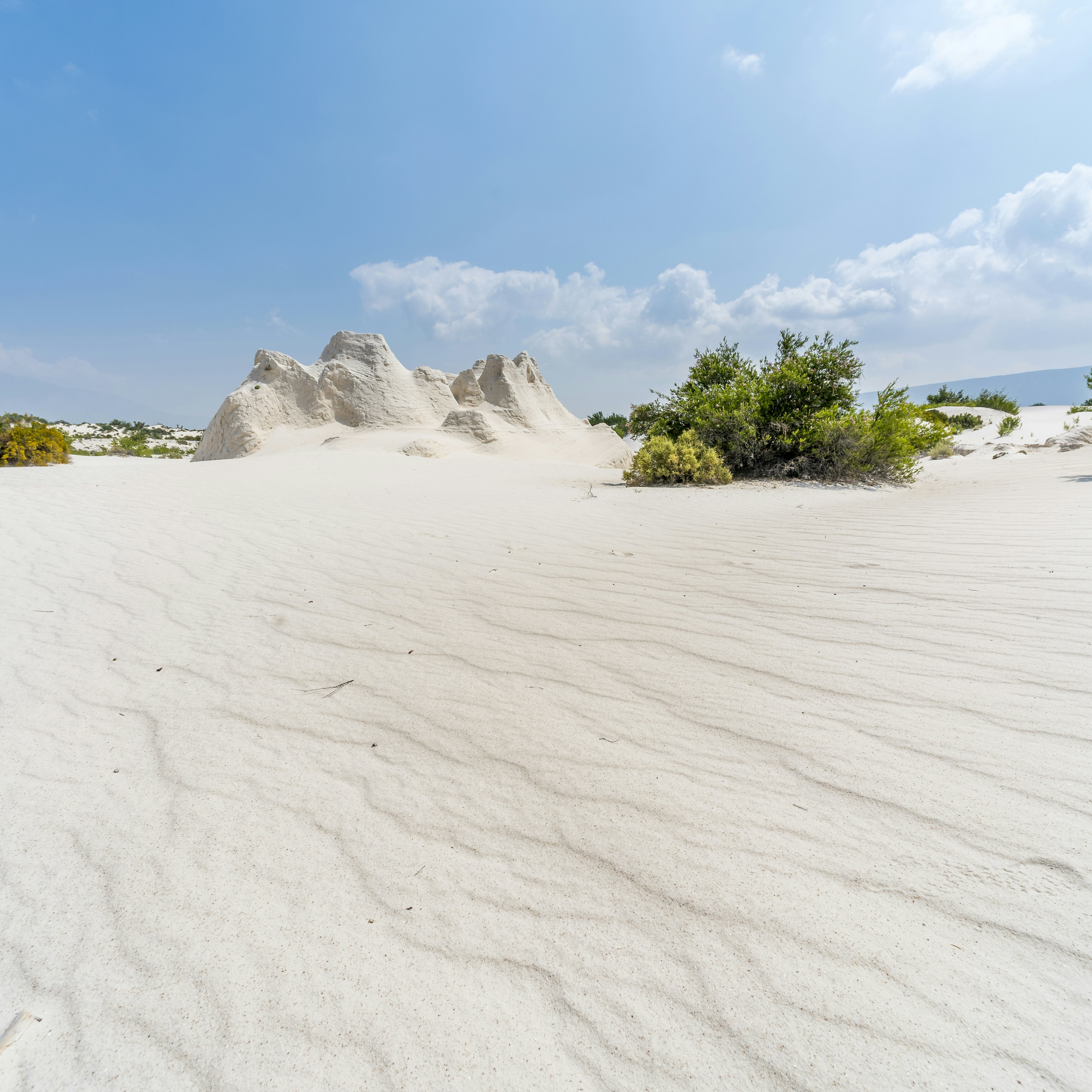 Dunas de yeso, the gypsum dunes of Cuatro Ciénegas in Coahuila, Mexico.
