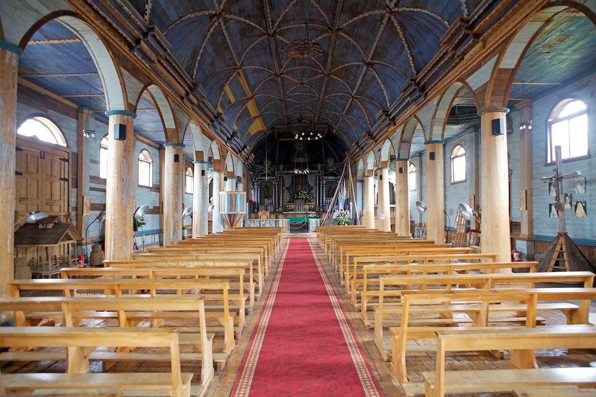 Inside the Church of Santa Maria de Loreto at Achao.