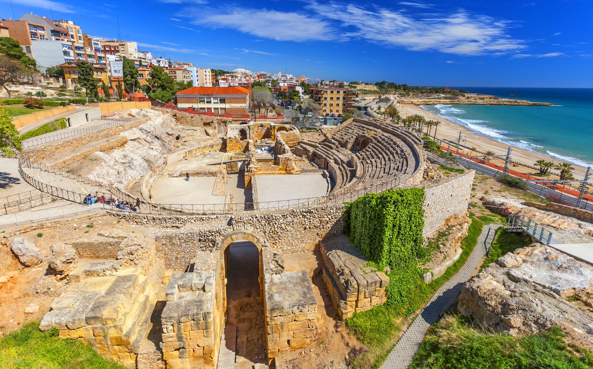 Roman amphitheatre, UNESCO world heritage site, Tarragona, Catalonia, Spain.