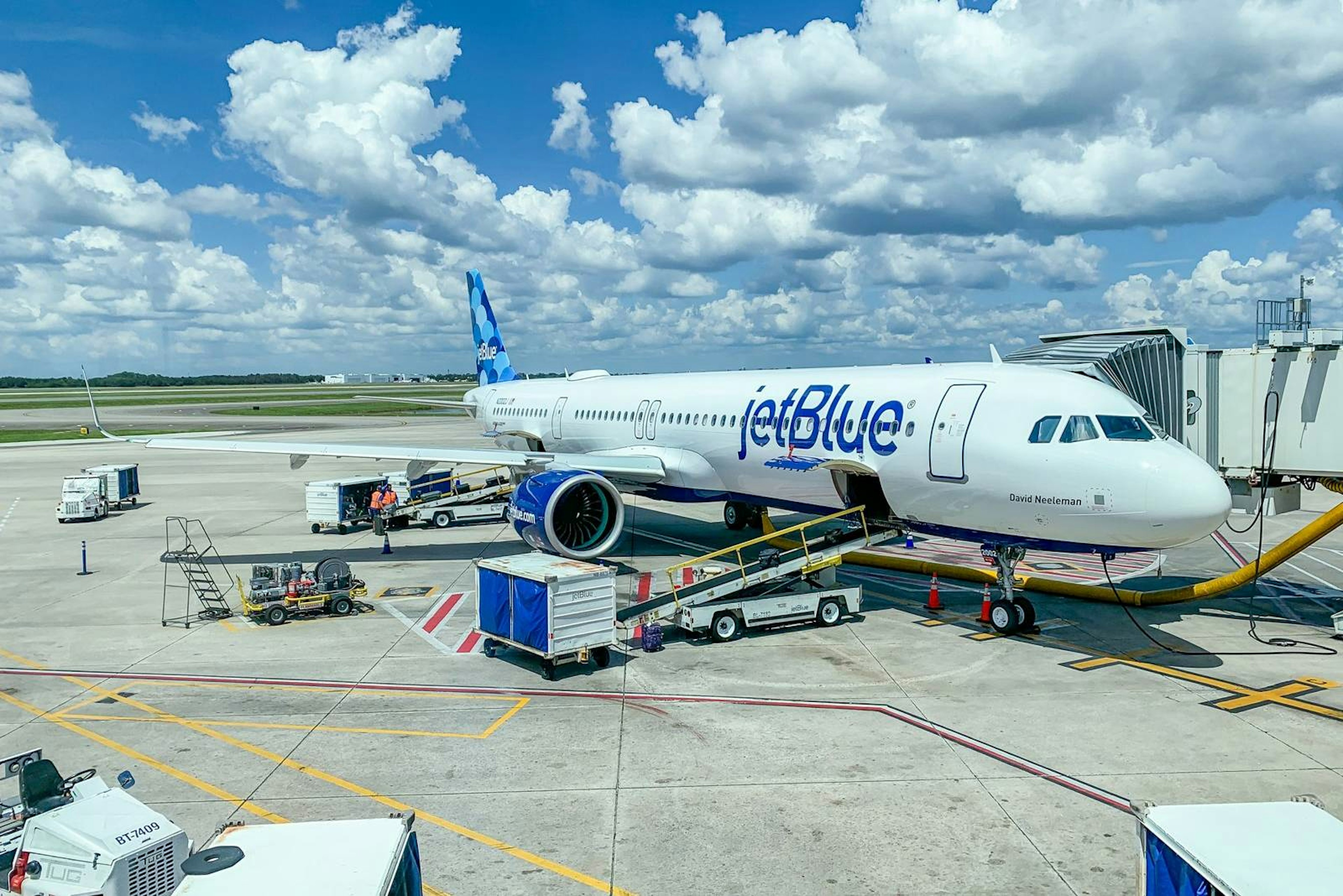 A JetBlue Airbus A321neo at New York's JFK airport