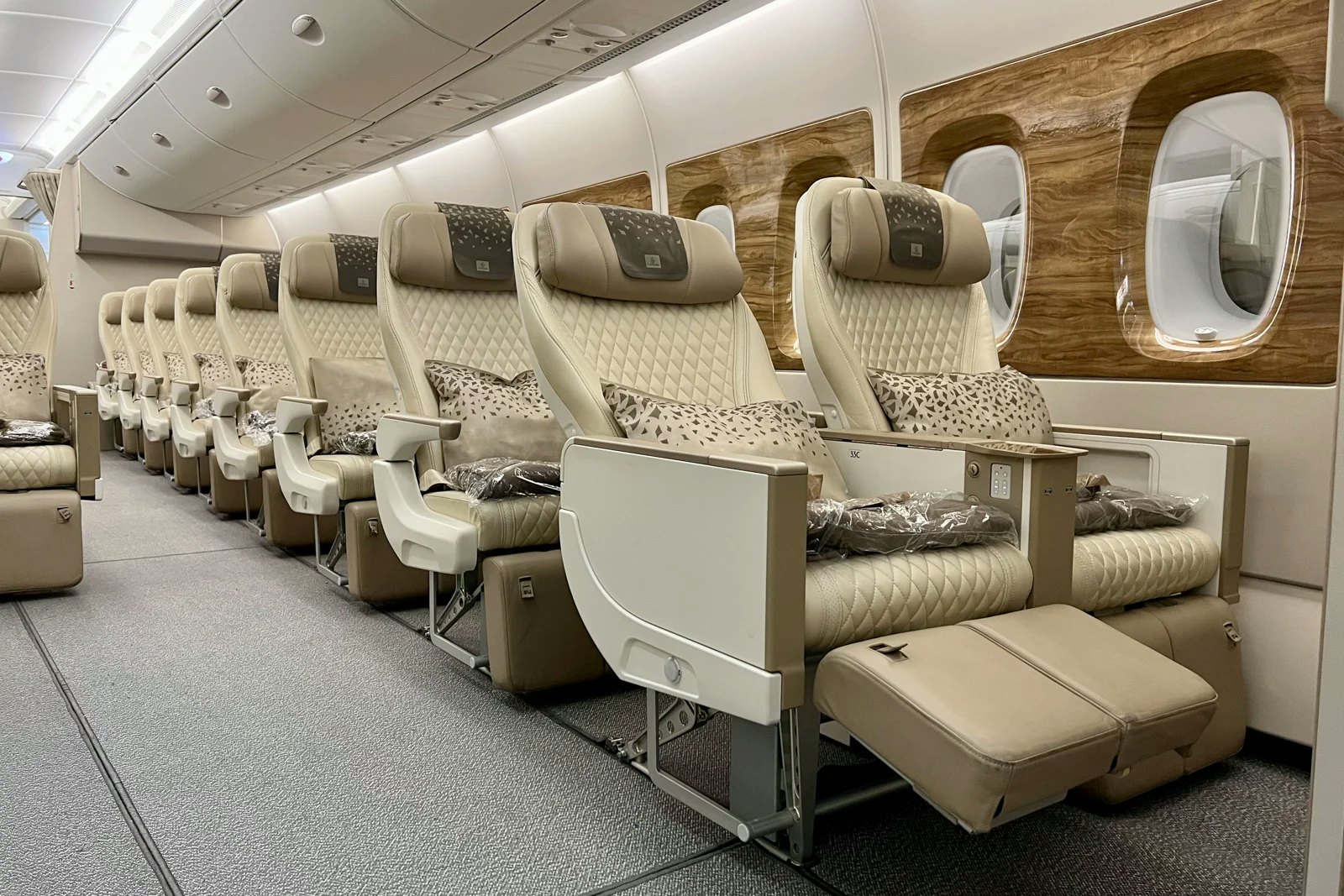 Book your premium economy seat on Emirates by transferring Membership Rewards points