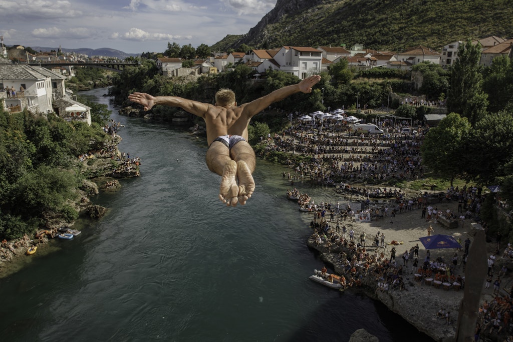 Diving off Mostar’s Stari Most - Lonely Planet