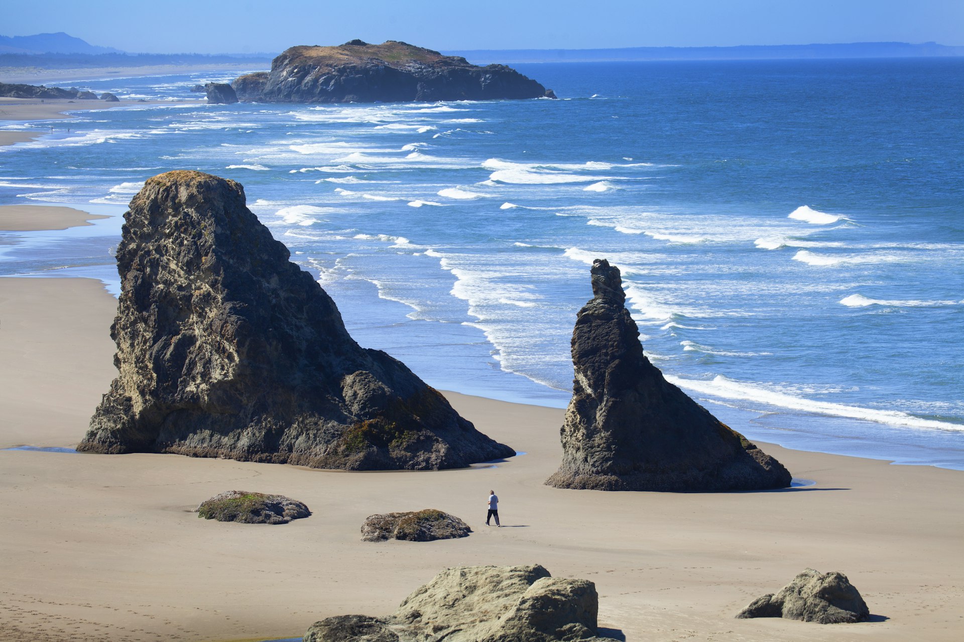 Empty beaches and rocky outcrops at Sonoma Coast State Park