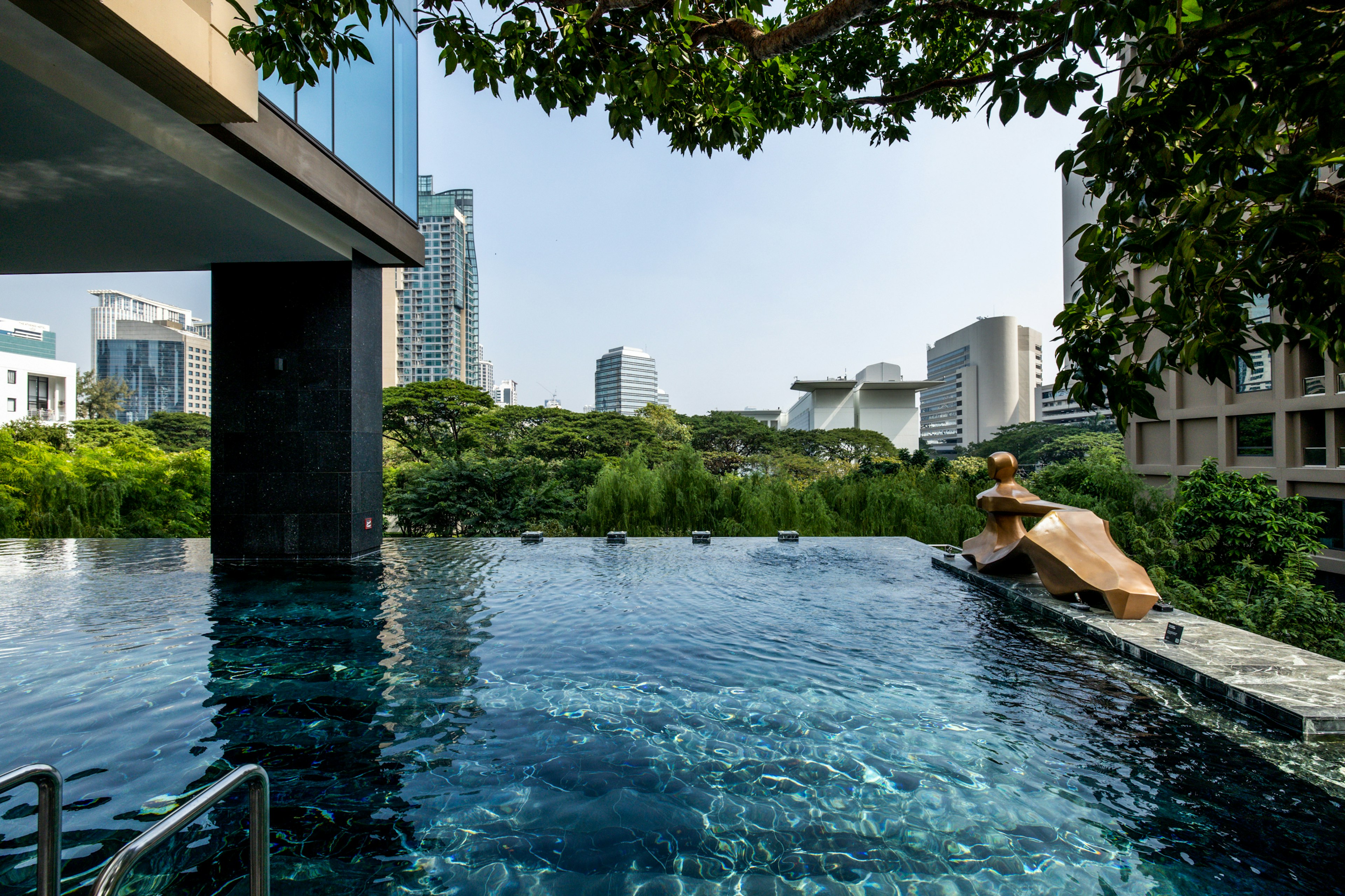 The infinity pool at Kimpton Maa-Lai Bangkok