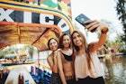 Mexican millennial women enjoying their lifestyles
1167973256