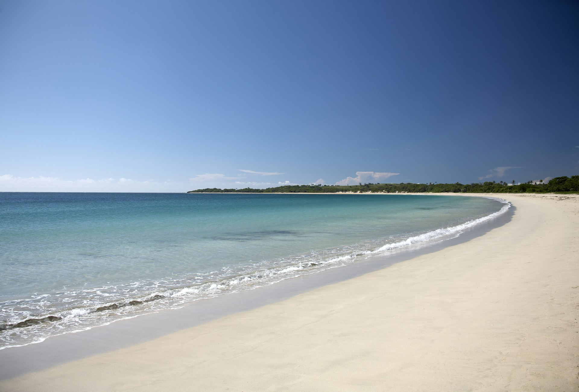 Natadola sand beach by Pacific Ocean sea on Fiji in South Pacific