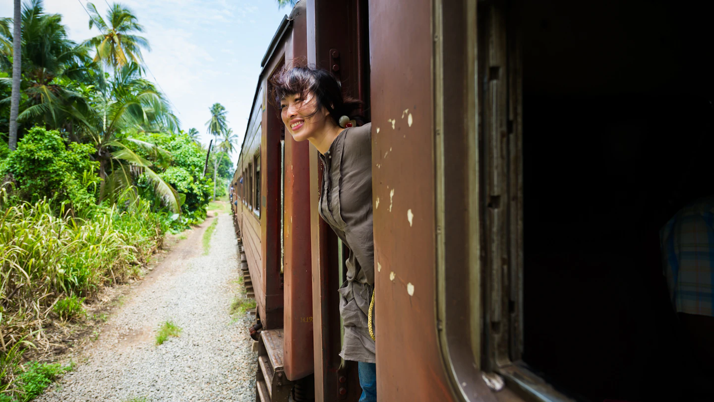 Top 10 Transport Options in Colombo: Tourist Must-Tries!