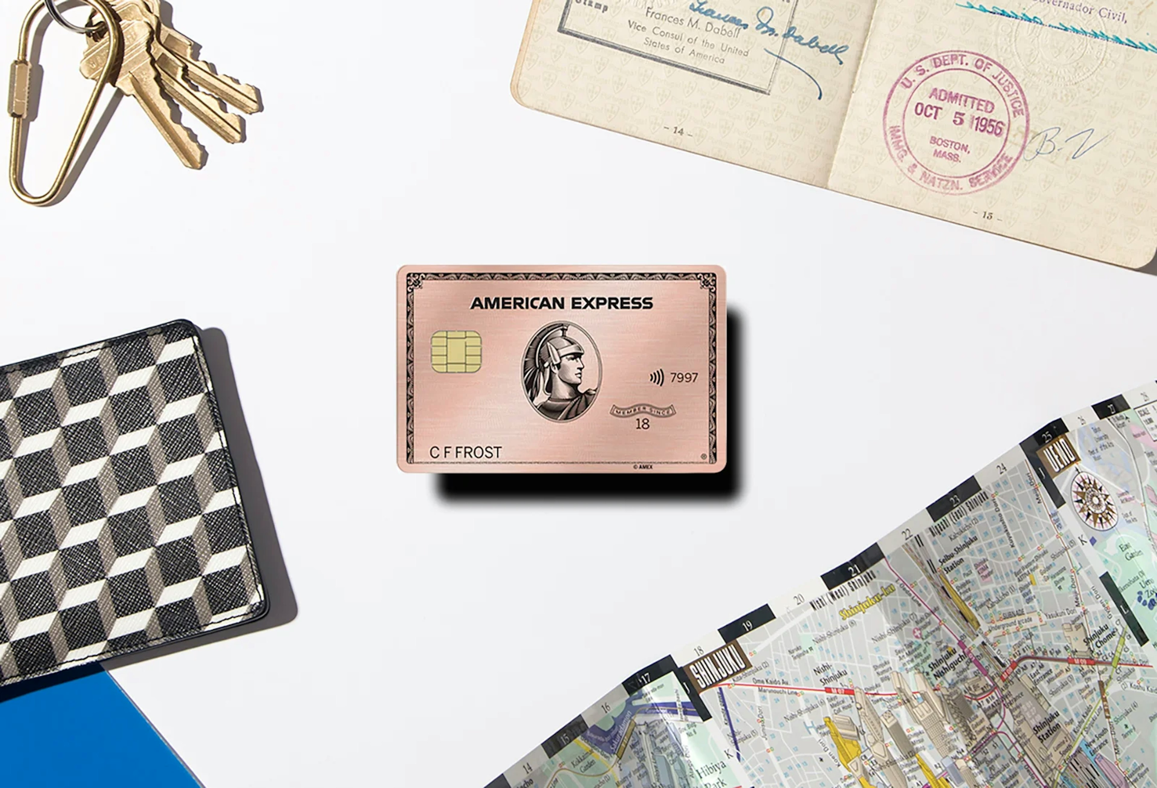 Карта Rose Gold American Express