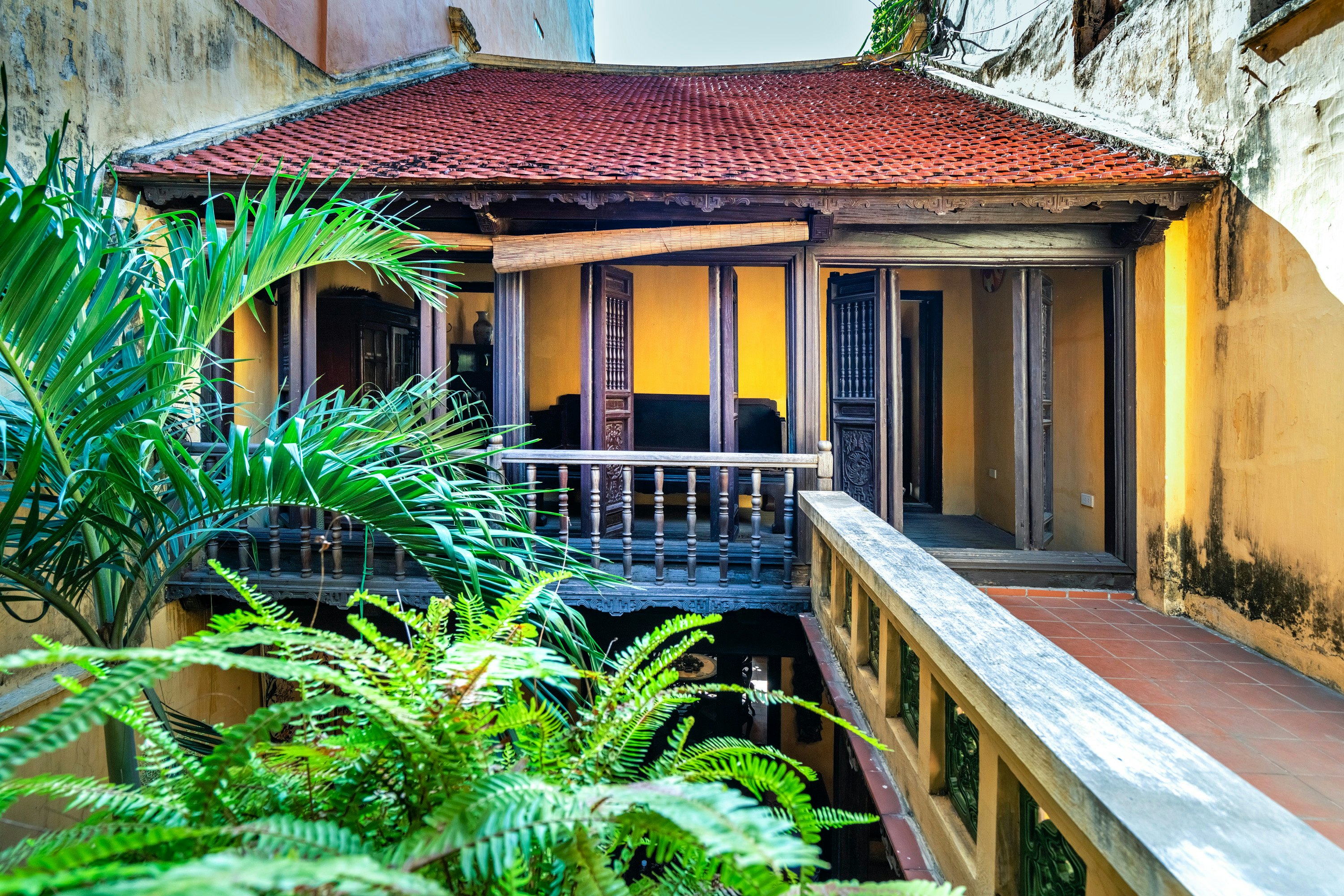 HANOI, VIETNAM - AUG 20, 2018: 87 Ma May street old house, Ha Noi, Vietnam. Second floor; Shutterstock ID 1460756816; full: Digital; gl: 65050; netsuite: poi; your: Barbara Di Castro
1460756816