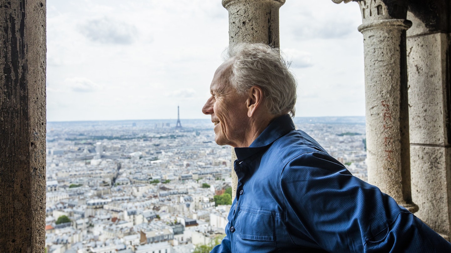 1174368855
building, caucasian appearance, column