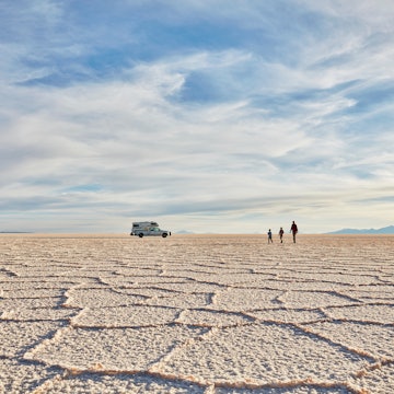 936167298
45 to 49 years, 6 to 7 years, 8 to 9 years, both male and female, boy, female, leisure, male, mature woman, mixed age group, oruro, parked, peaceful scene, place of interest, recreational vehicle, tranquil, transport, travel destination