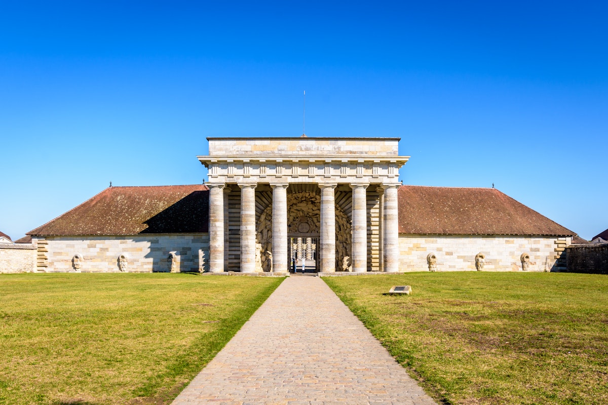 Arc-et-Senans, France - September 1, 2020: Front view of the southern facade of the former Guards building of the Royal Saltworks, with a neoclassical portico, only entrance to the site.
1297741639
peristyle