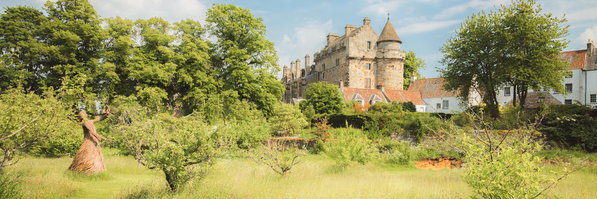 Historic Falkland Palace and village with landscaped gardens on a sunny summer day in Fife, Scotland, UK.
1502567466