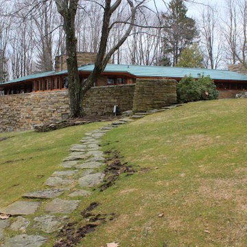 Chalk Hill, PA - 03/21/2015: Kentuck Knob. Architect Frank Lloyd Wright. built 1954; Shutterstock ID 1179463627; full: Digital; gl: 65050; netsuite: poi; your: Barbara Di Castro
1179463627