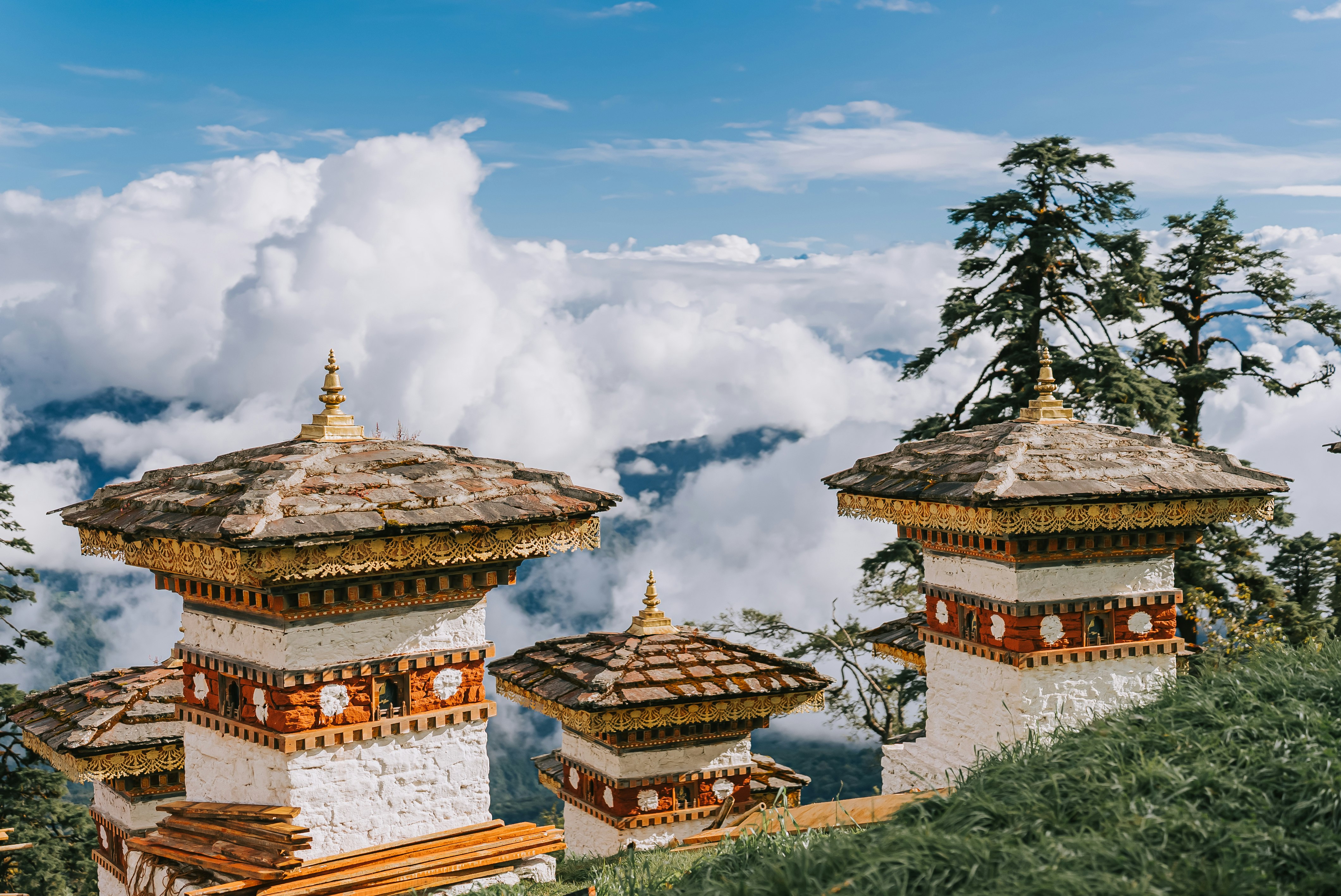 Druk Wangyal Khangzang Stupa with 108 chortens, Dochu La Pass, Bhutan