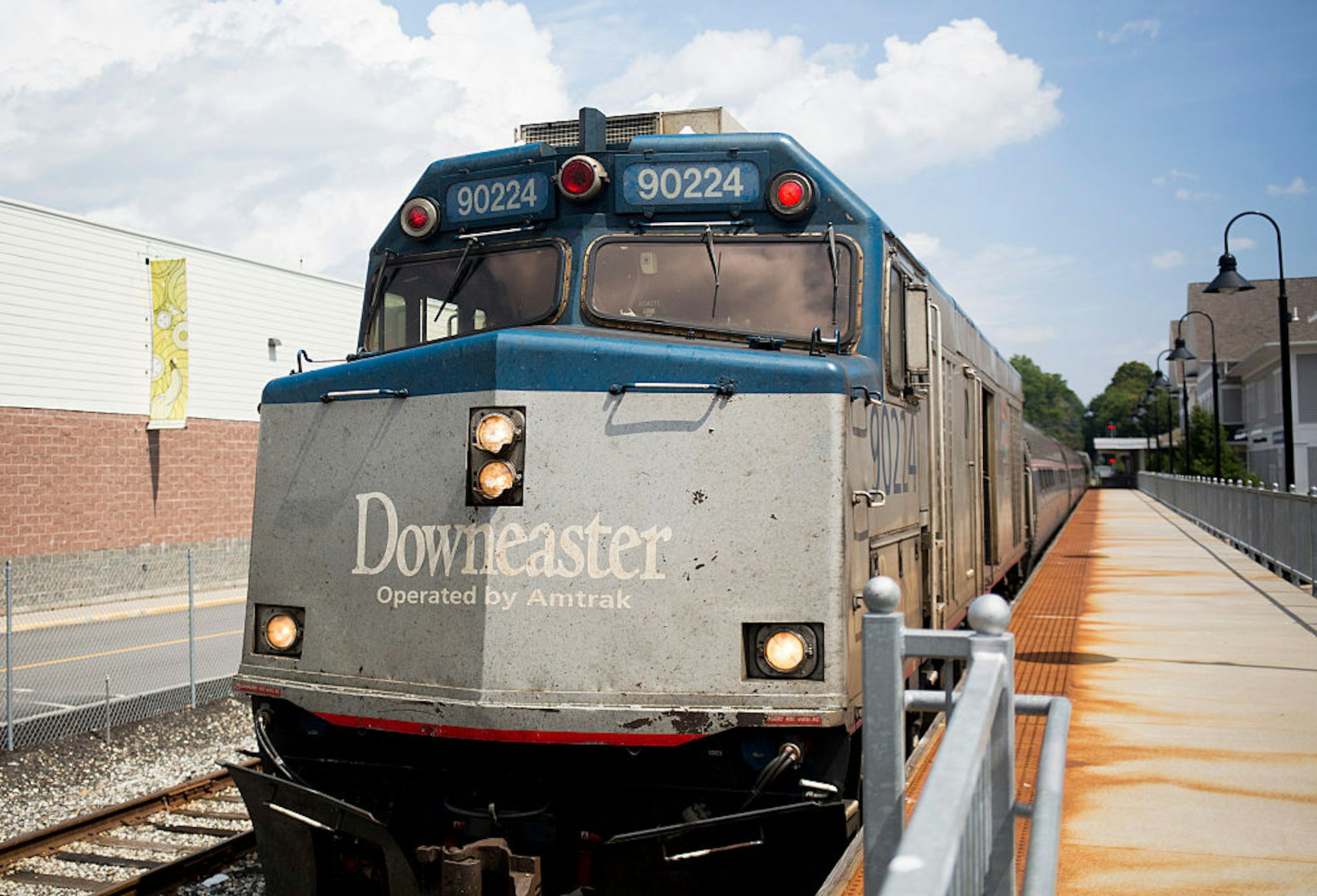 The northbound Amtrak Downeaster at the train station in Brunswick as seen from the front