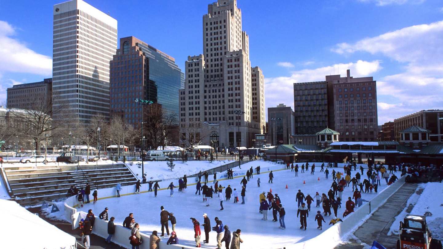 RGHF8C Winter skating in downtown Providence, Rhode Island, USA
RGHF8C
Rhode, Island, Providence, skating, winter, sports, skating, rink, winter, sports, recreation, Providence, skyline, sklyline, US, United, States, USA, North, America, Tom, Croke, rink, people, excercise, winter, activity, city, skyline, snow, ice, city, park, park, architecture, cold, building, office, buildings