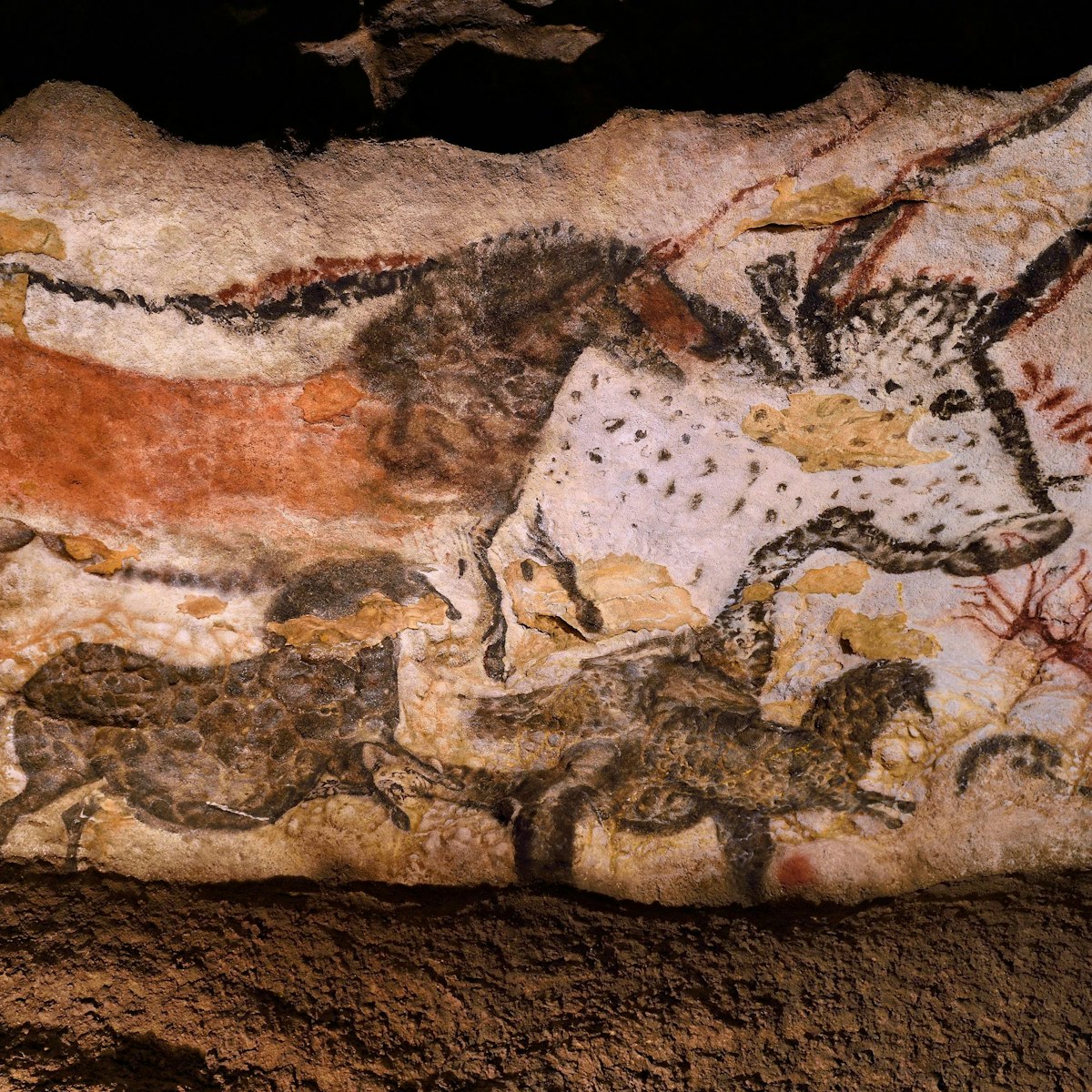 Reconstruction of cave paintings of animals inside Lascaux II.