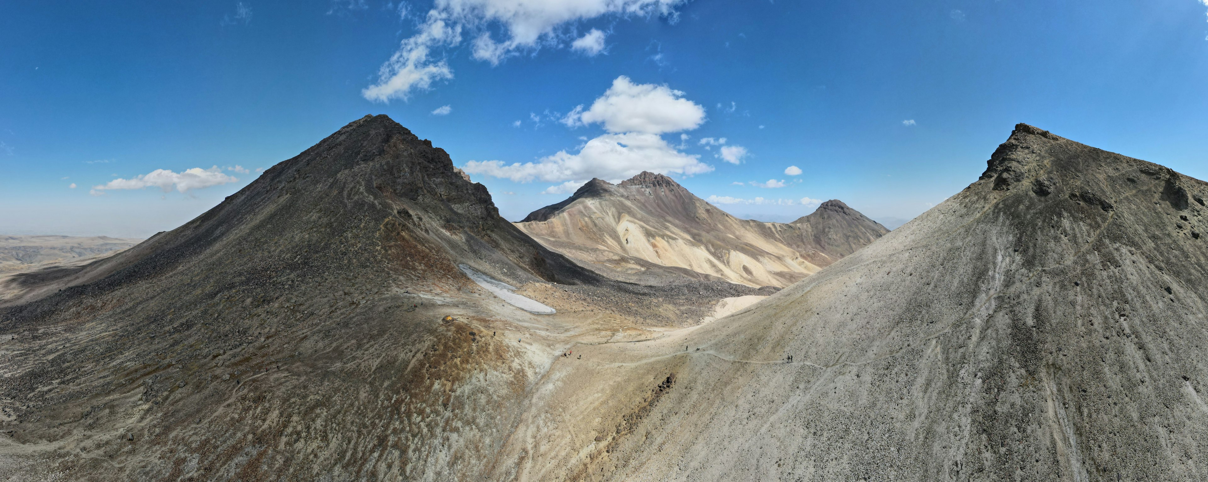 Aragats-summit-armenia-DJI0007.jpg