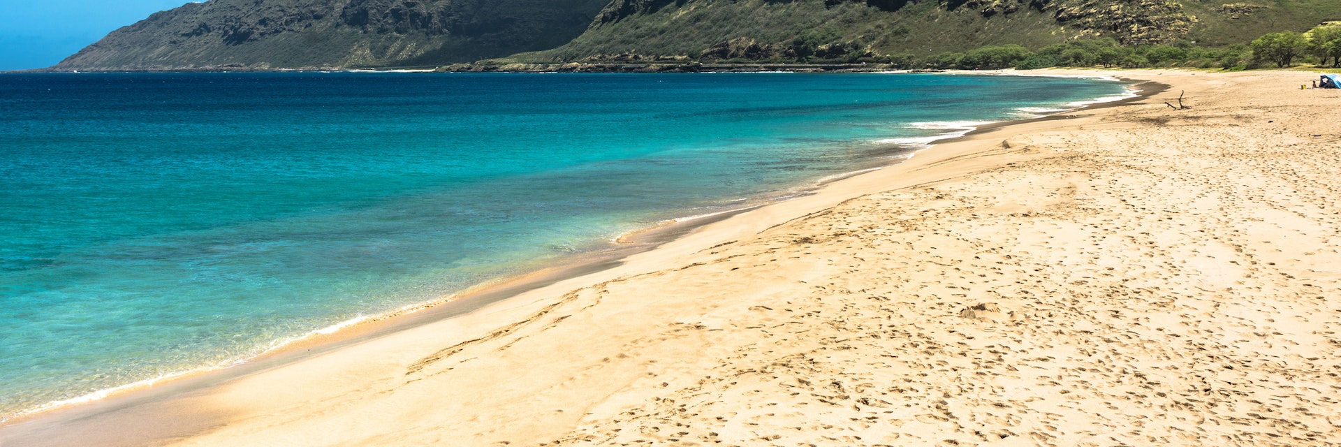 View of the sand coast along Keawaula Beach, Oahu, Hawaii
1287634146
sand beach, shoreline, natural, scenic stop, scenic view, lookout, visitors, coast, tropical, bay, view, scenery, seaside, keawaula beach, keawaula bay, leeward side, west oahu