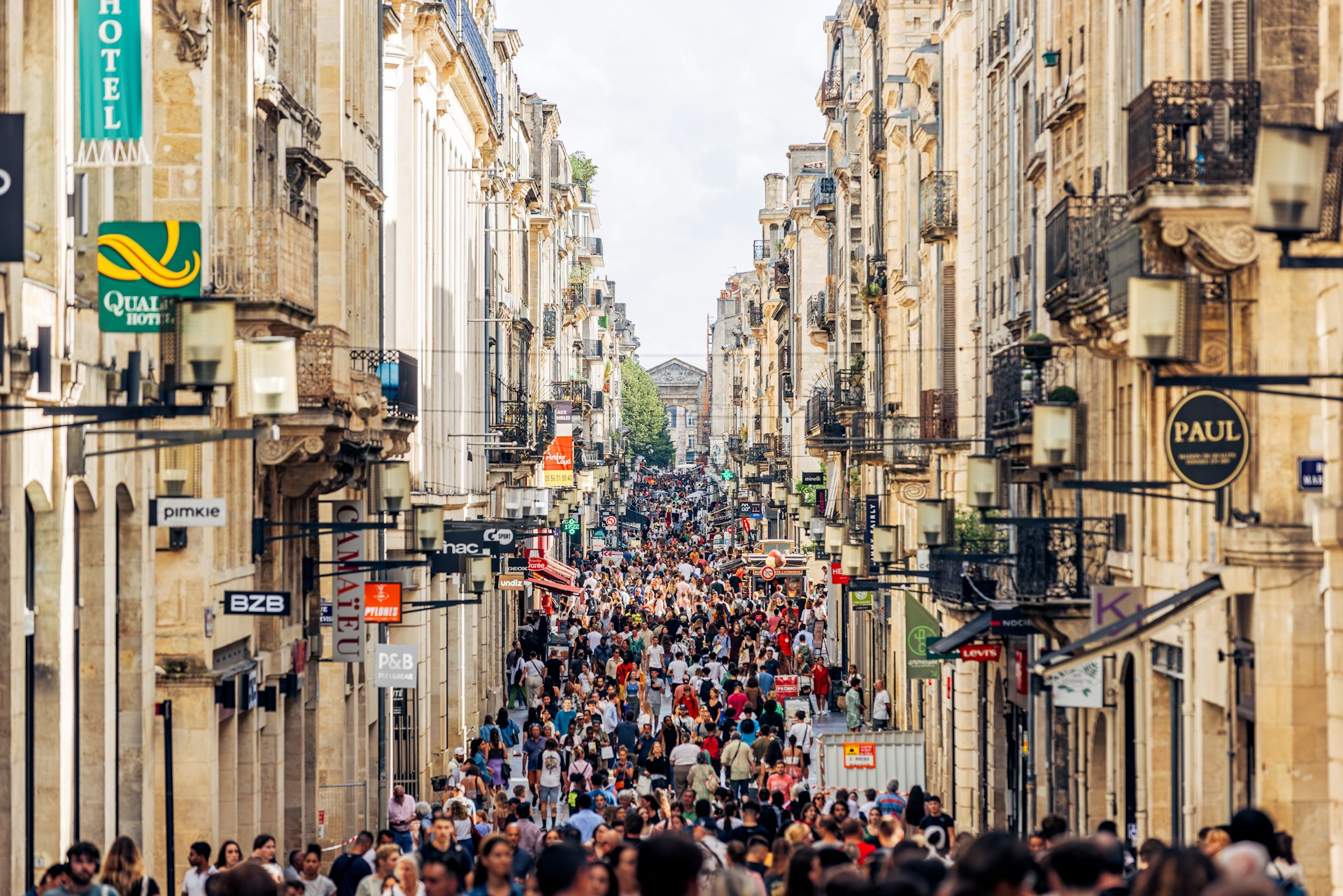 Crowd of people on a pedestrian shopping street, Bordeaux, Aquitaine, France