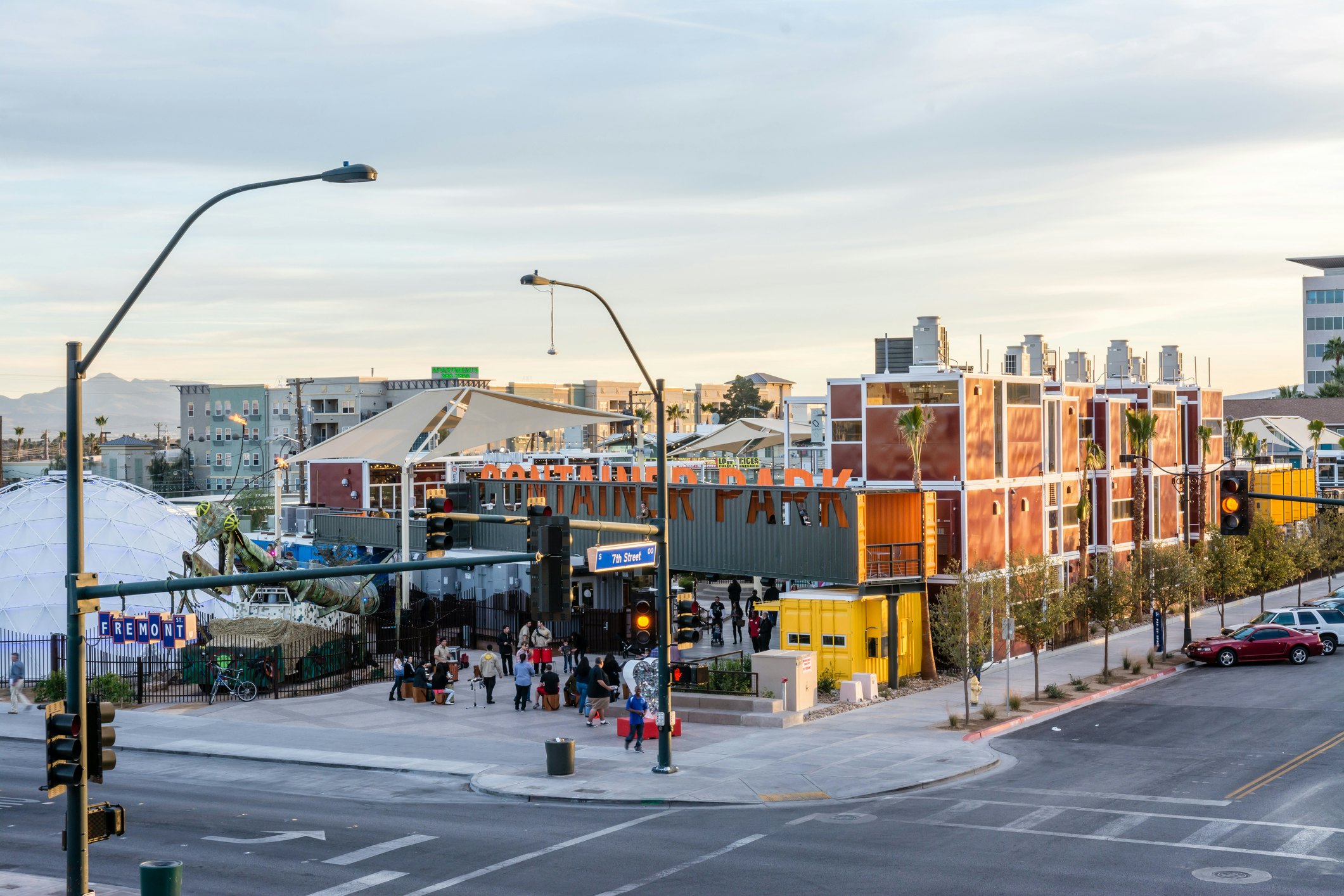 Las Vegas, USA - January 10, 2014: The Downtown Container Park is the center-point of the revitalization going on downtown. Located along the world famous Fremont Street, the Container Park includes shopping, dining and entertainment.
488871457
Travel, Photography, City Life, Single Object, Color Image, Steel, Metal, Material, Famous Place, Travel Destinations, Urban Scene, Outdoors, Horizontal, Las Vegas Metropolitan Area, Day, Shopping Mall, Store, Retail Place, Public Building, Built Structure, Cargo Container, Container, Man Made, Rebuilding