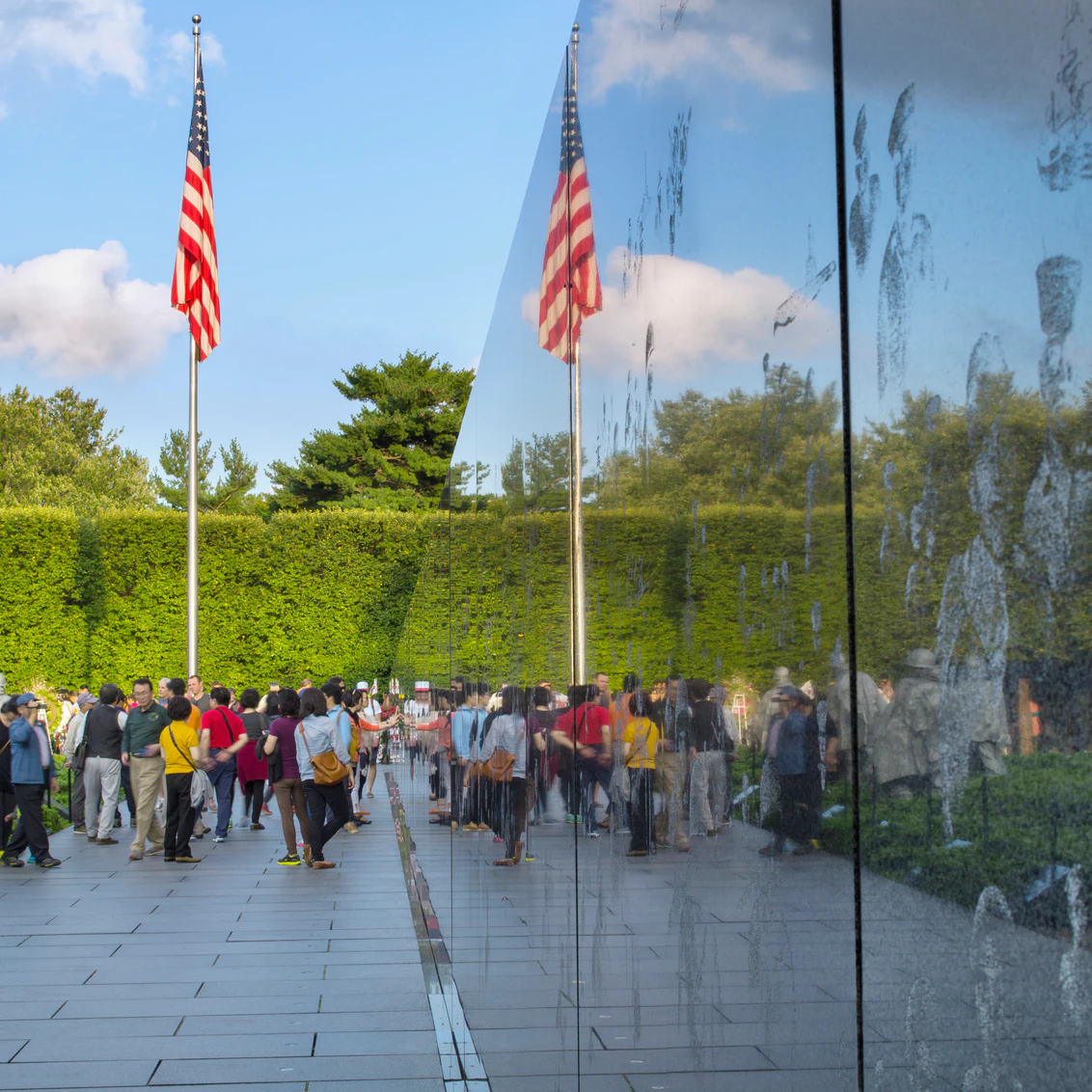 521933952
men:CB2, group of people:CB2, memorial:CB2, visual arts:CB2, statue:CB2, travel:CB2, Public art:CB2, soldier:CB2, American flag:CB2, daytime:CB2, outdoors:CB2, reflection:CB2, American:CB2, National Mall:CB2, Korean War Veterans Memorial in Washington, DC:CB2