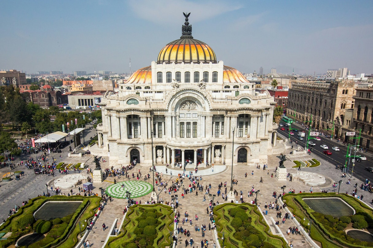 Palacio Bellas Artes Xochimilco Gardens