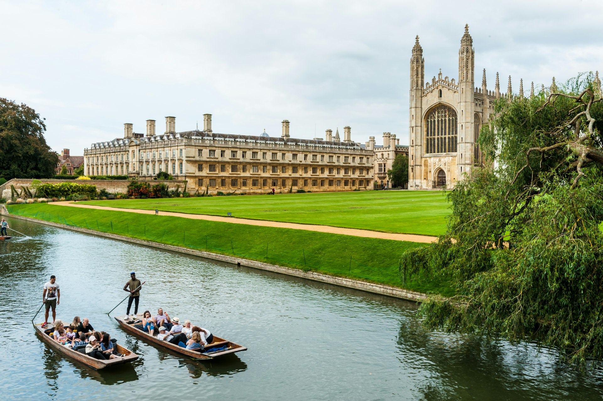 A view of King’s College and King’s College Chapel seen from The Backs, Cambridge, England, United Kingdom