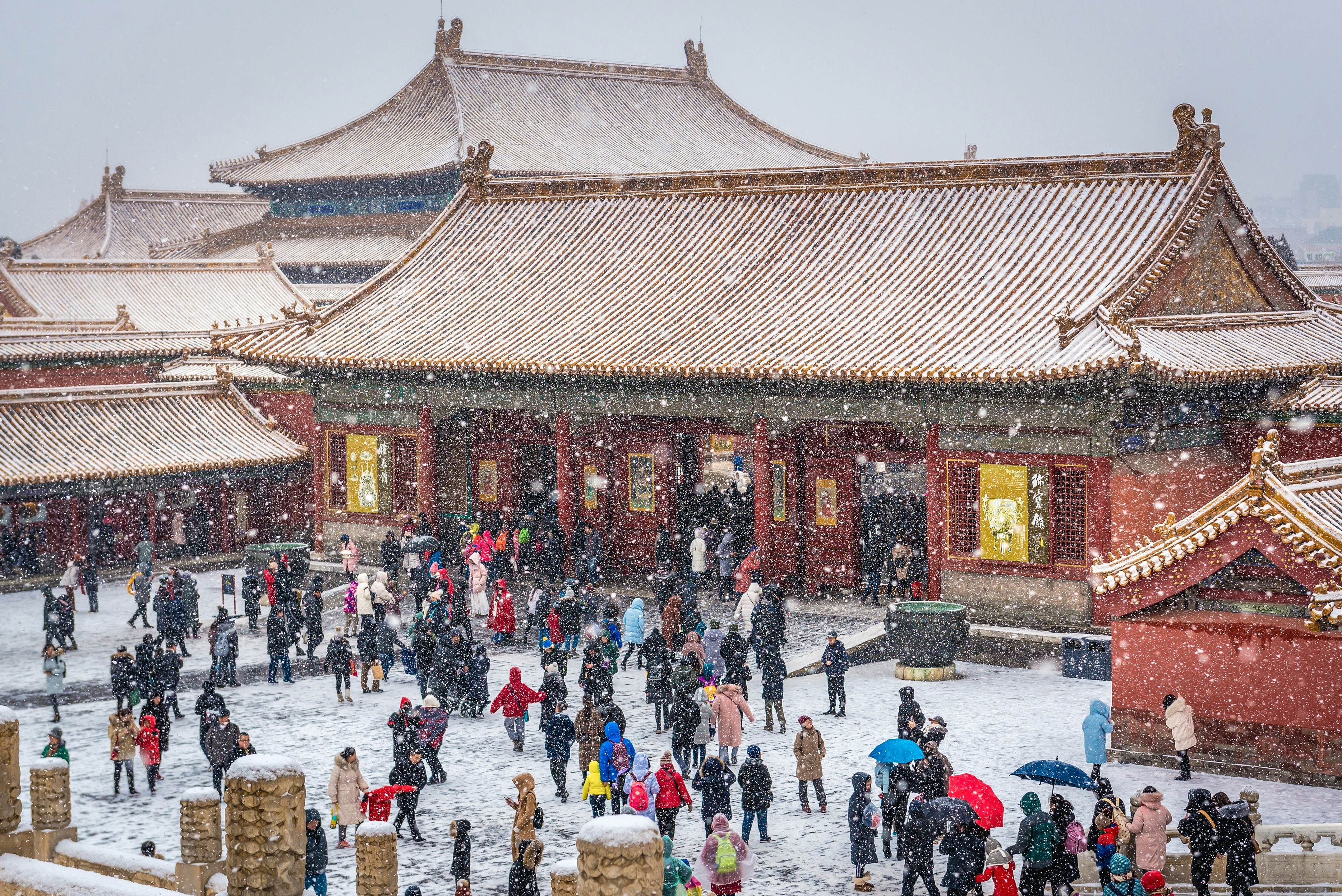 As side gate of the Hall of Preserving Harmony on a snowy day, Forbidden City, Beijing, China