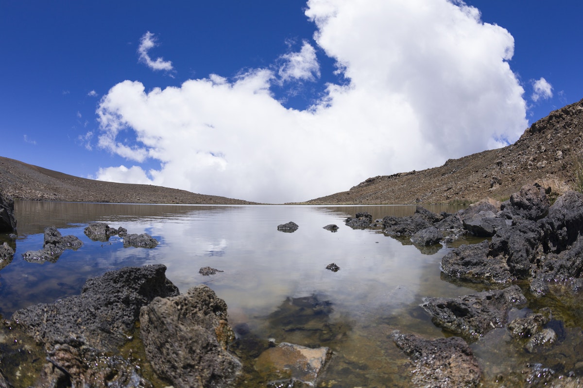 At 13,020 ft. one of the highest freshwater lakes in the USA.
1056080528
lake waiau