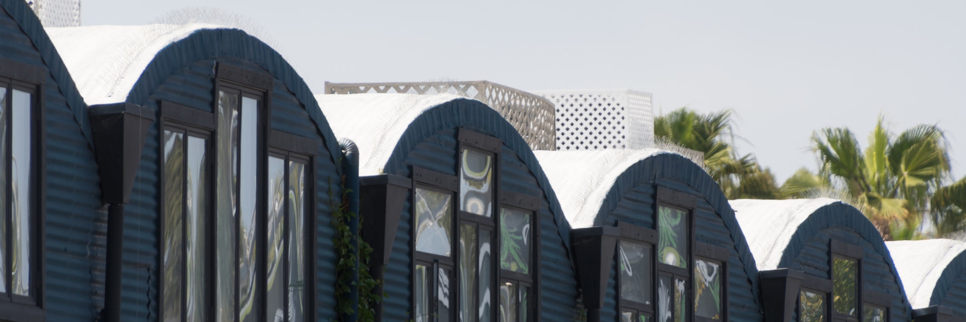 Boutiques with round roofs in Cedros shopping district, San Diego
1326820608
cedros, solana, arch, boutiques, market, roof, round, shopping avenue, tall