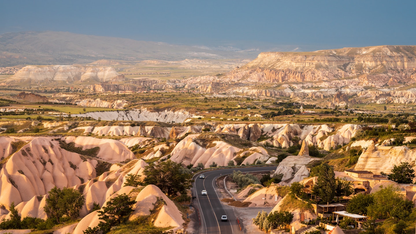 Road in the valley at sunset, Cappadocia, Turkey
1467855981