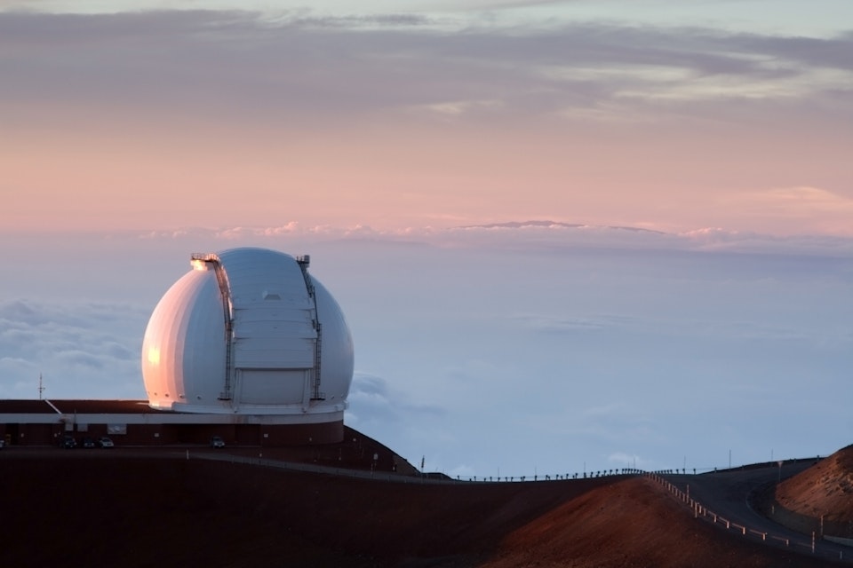 Observatory in Hawaii.
172372636
"Keck Observatory, Alien, Big Island, Cloud, Hawaii Islands, Mauna Kea, Medicine And Science, Observatory, Planet, Research, Research, Science, Science Backgrounds", Space, Star, Sunset