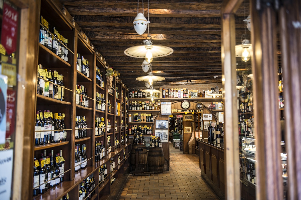 Cantine del Vino già Schiavi: Legendary tavern with floor-to-ceiling bottles lining the walls, with wines by the glass & snacks.