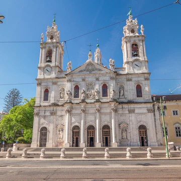 Front view on the Basilica da Estrela from the streets of Lisbon timelapse hyperlapse, Portugal. Traffic on the street and blue sky
1222575737
clube de futebol estrela da amadora