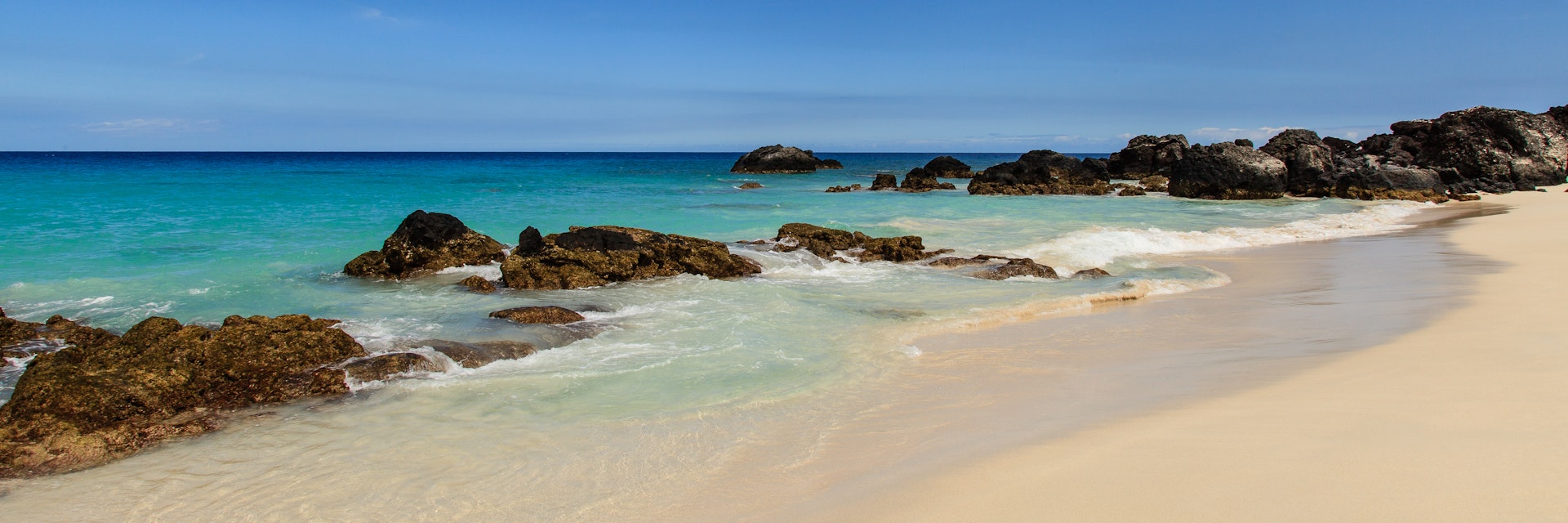 Kekaha Kai State Park
122994691
beach scene, big island, blue sky, hawaii, holidays, nikon camera, sandy beach