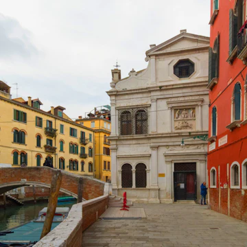The building of the Scuola Dalmata dei Santi Giorgio e Trifone that hosts inside the paintings of Carpaccio