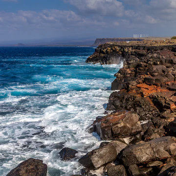 Shot in Hawaii on Big Island at Ka Lae the southermostpoint in all USA
226095067
big, blue, cliffs, coastline, foam, horizon, island, movement, ocean, rocks, seascape, waves