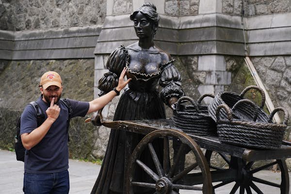 "Hands off Molly Malone" and other tips for visitors to Ireland