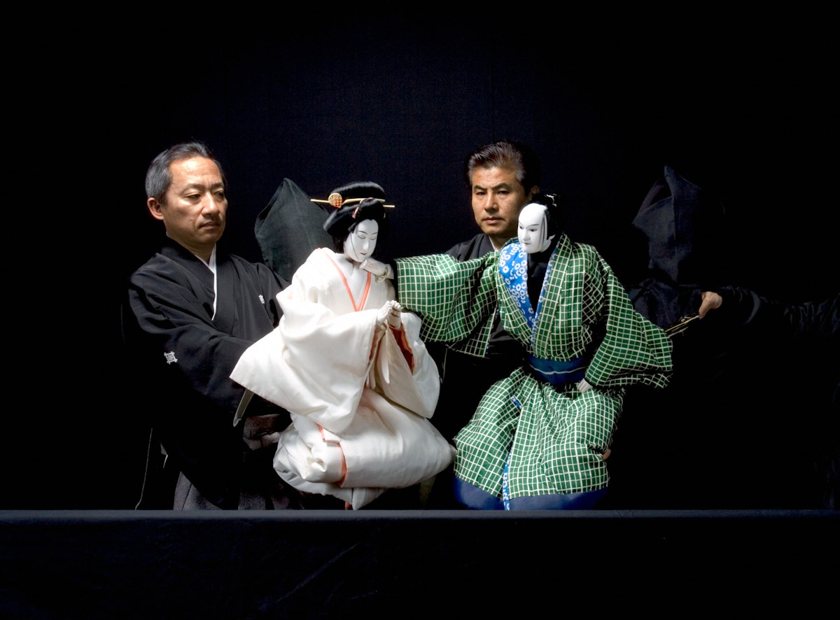 OSAKA, JAPAN - AUGUST 11:     'Sonezaki Sinju' is performed at the National Bunraku Theatre on August 11, 2005 in Osaka, Japan. (Photo by The Asahi Shimbun via Getty Images)
622137008