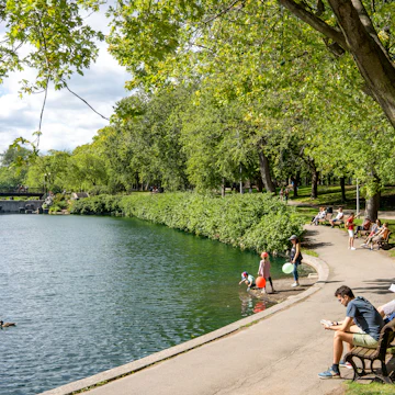 La Fontaine Park in Montréal was the perfect place to take a break after a few long days of cycling.