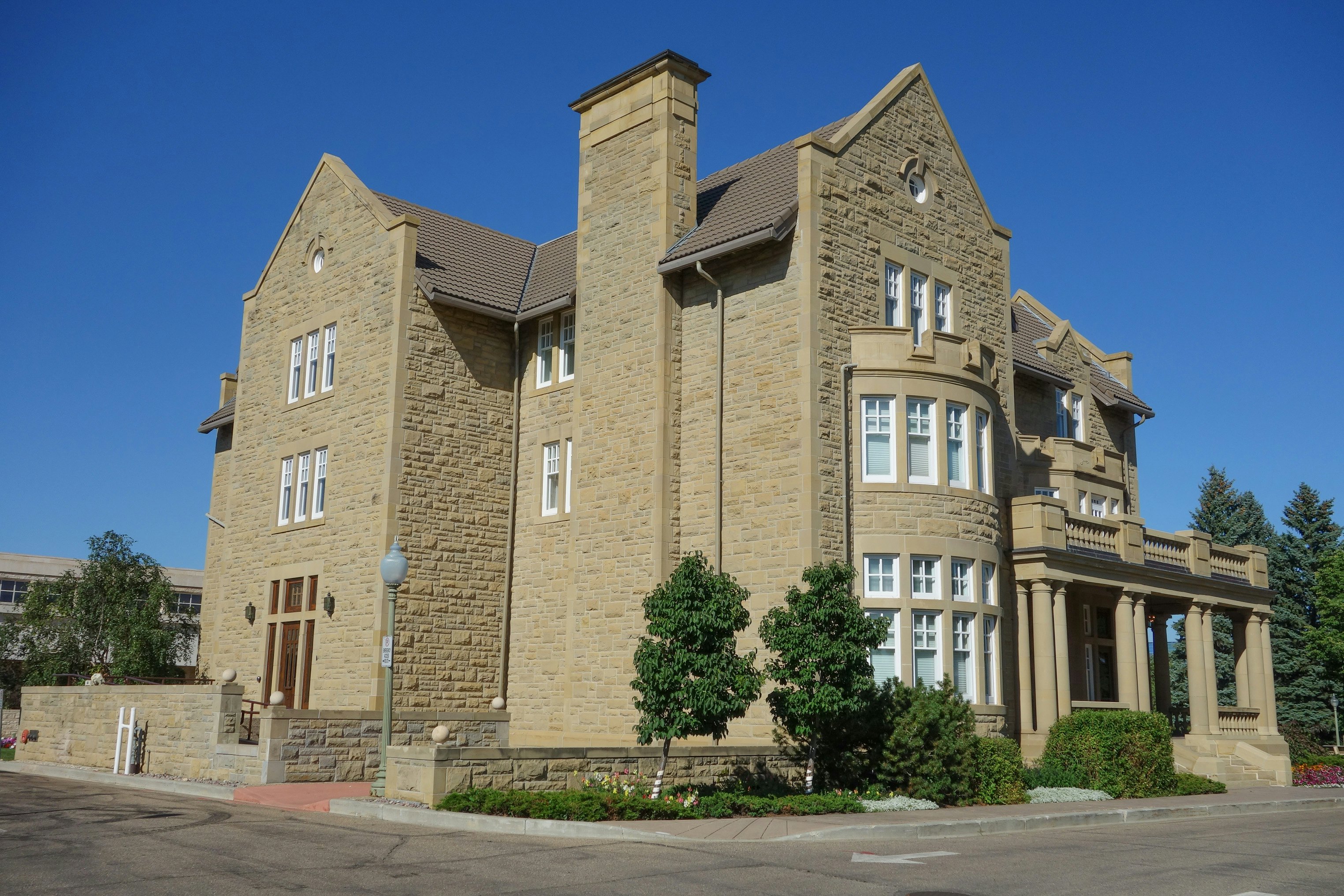 Alberta Government House in Edmonton Canada
519029065
Editorial, Government, Edmonton, Parliament Building, Famous Place, Architecture, USA, Alberta, Canada, The Americas, House