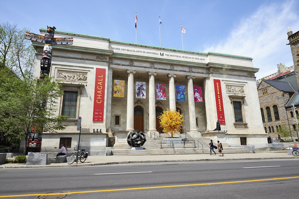 Montreal, Quebec, Canada - 18 May 2017: Sherbrooke Street West with the Facade of the Montreal Museum of Fine Art.
688955530
fine, arts, culture, exterior, classical, column, sightseeing, outdoor, view, building, construction, scene, american, famous, place, historical, heritage, architectural, chagall, totem