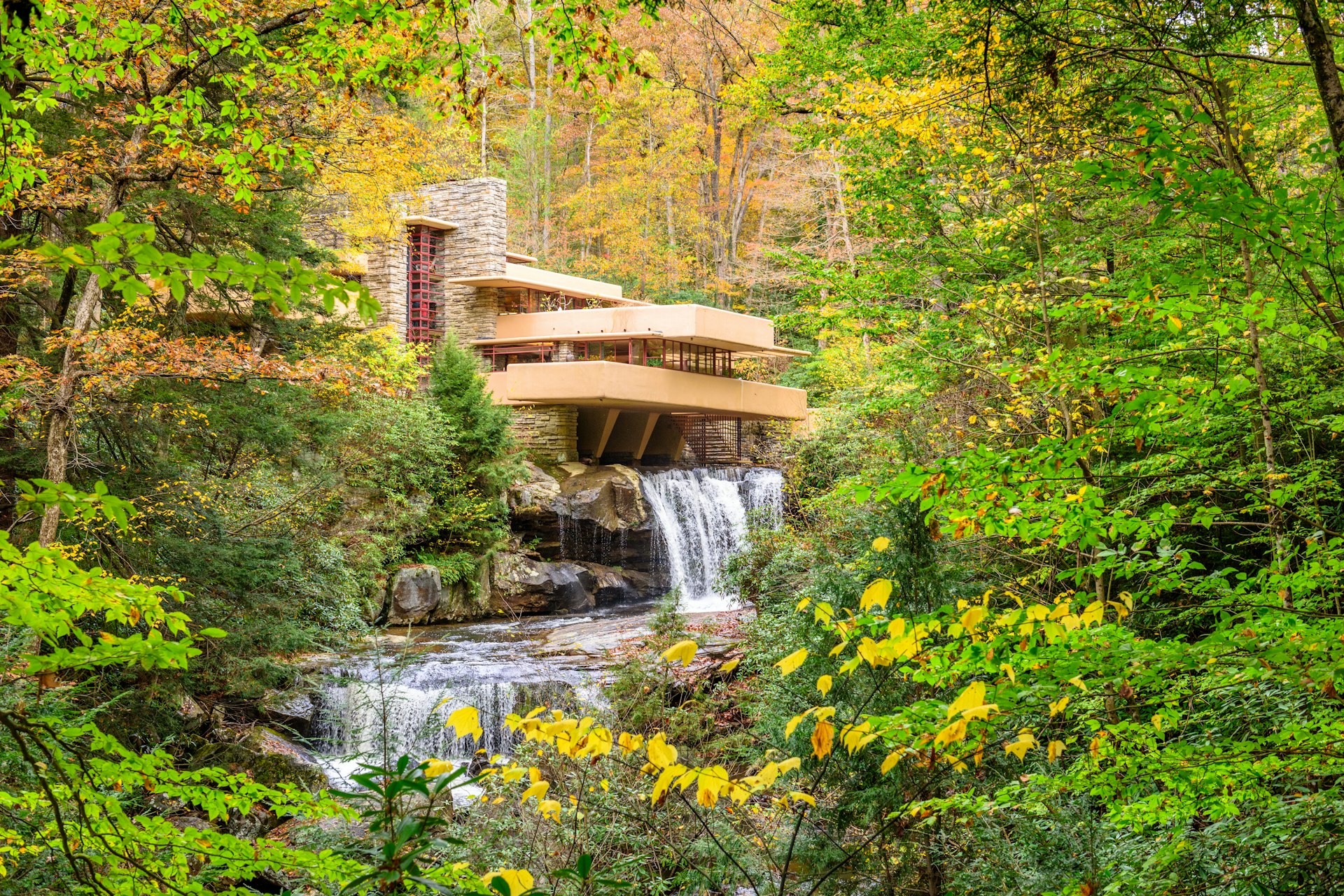 Fallingwater over Bear Run waterfall in the Laurel Highlands of the Allegheny Mountains, Pennsylvania, USA