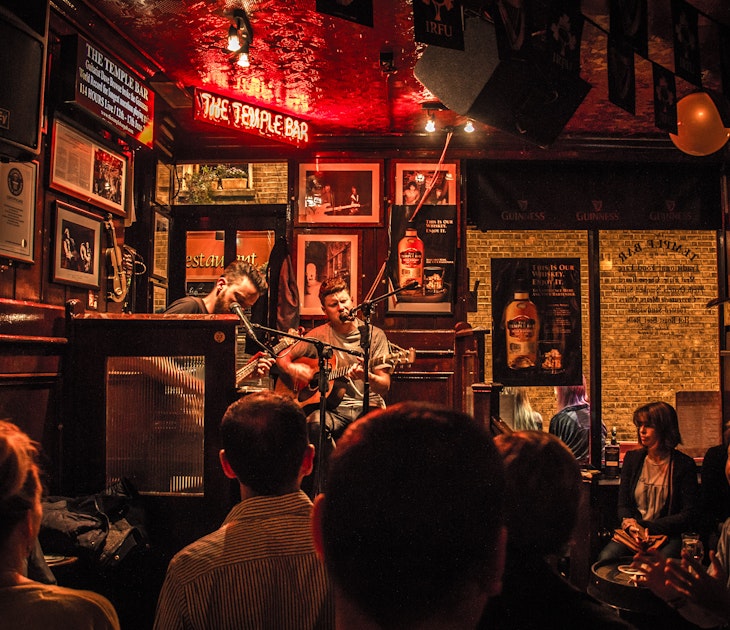 Musicians performing at The Temple Bar in Dublin, Ireland.
