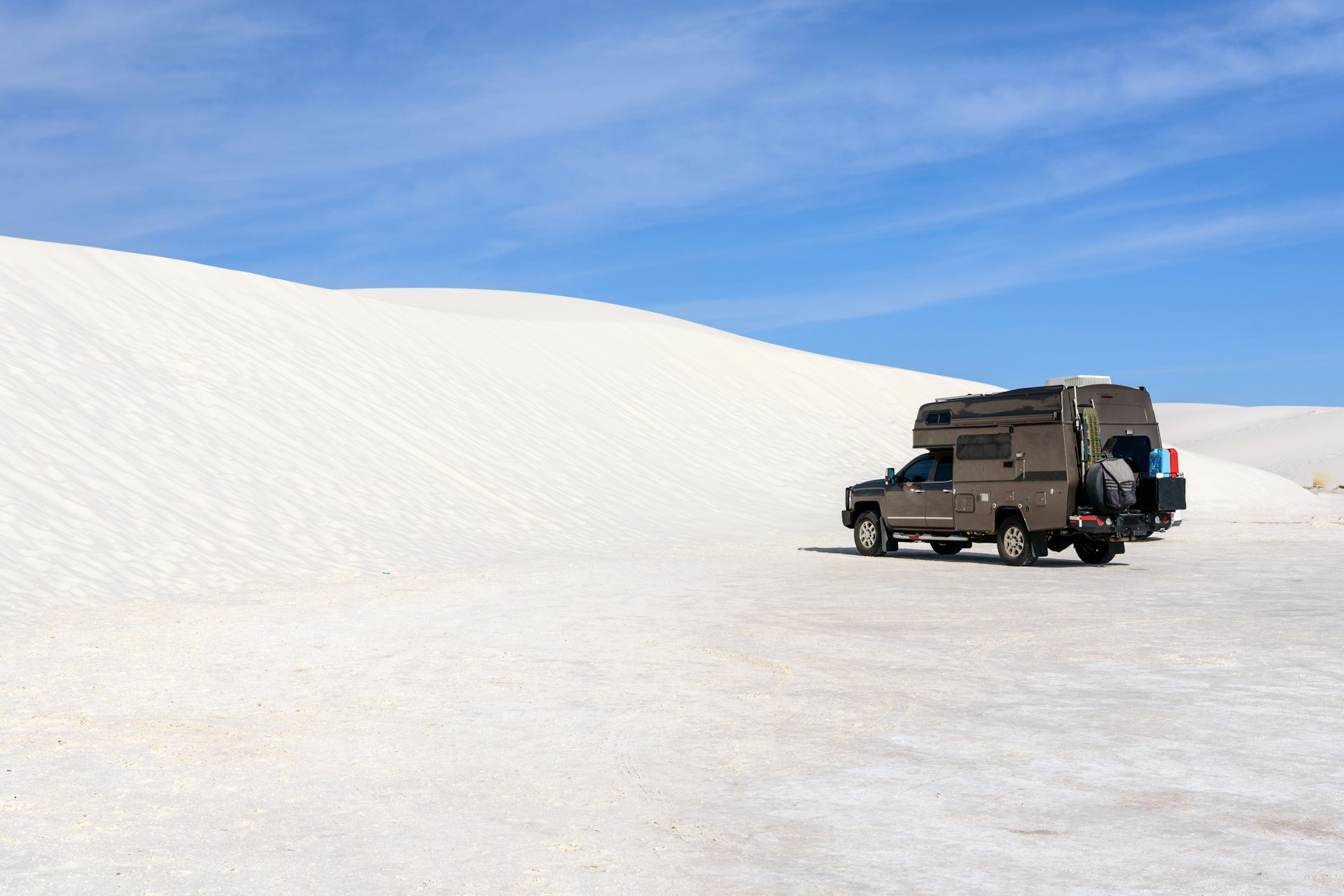 A camper on the dunes, White Sands National Park, New Mexico, USA
