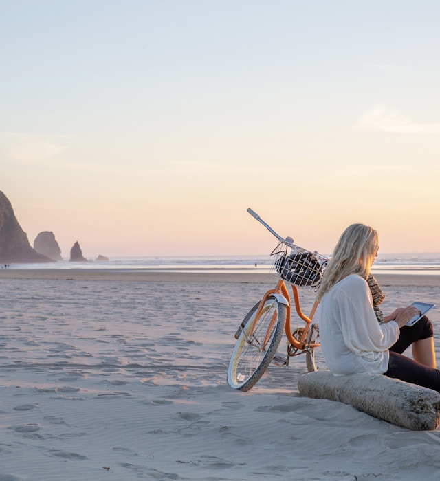 Beside bicycle. Cannon Beach, Oregon
1398045851