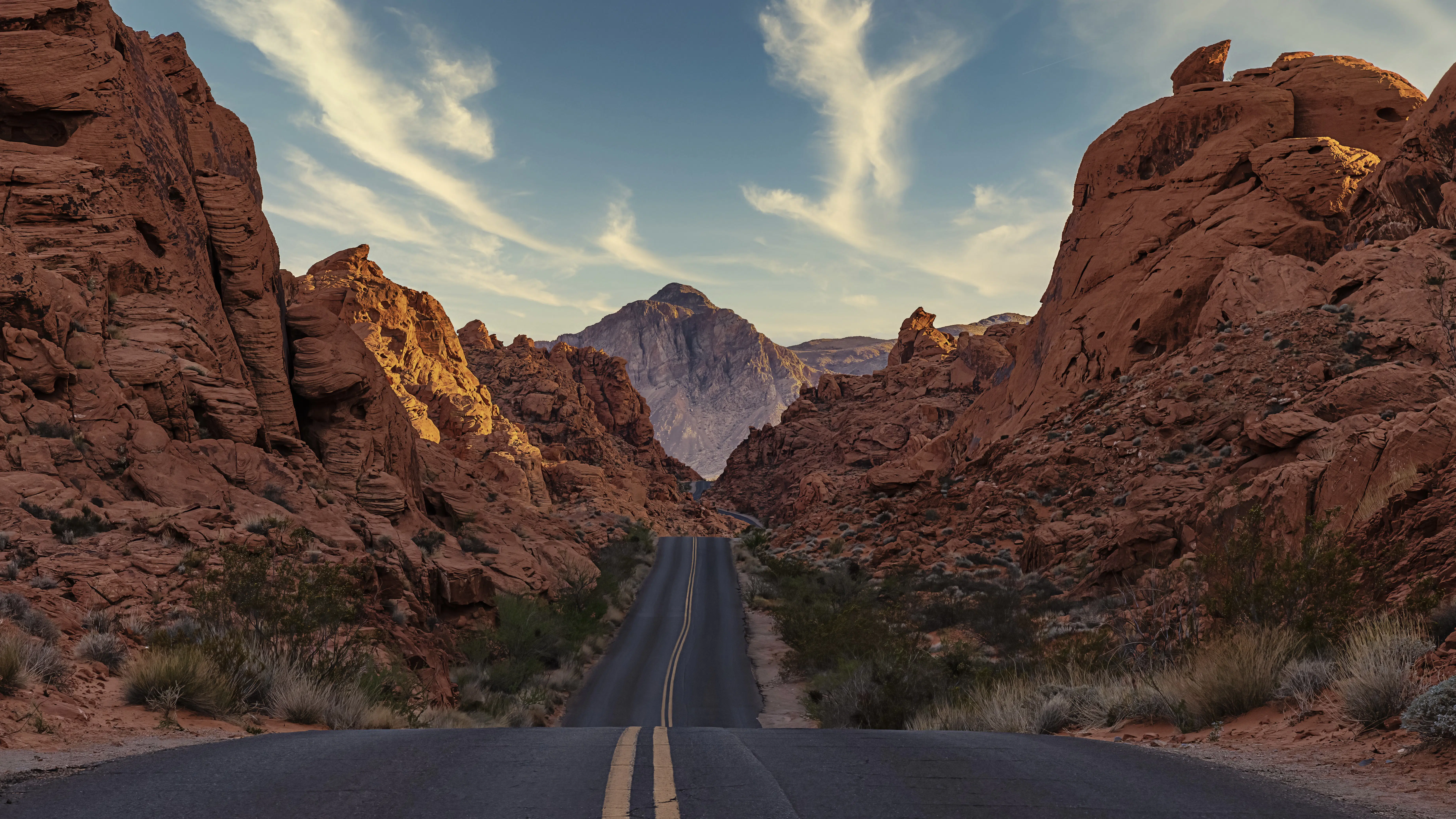 Guide to the Pikes Peak Hwy - Lonely Planet