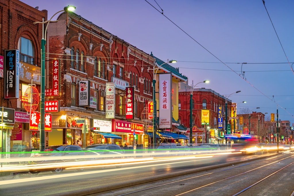 Montréal vs Toronto: which of Canada's big cities is better? - Lonely ...
